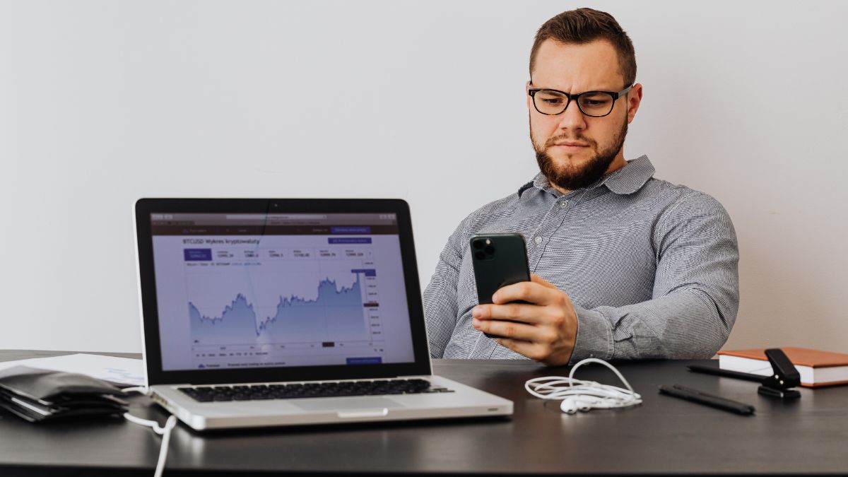 Google Ads vs Facebook Ads: Where Should You Invest?